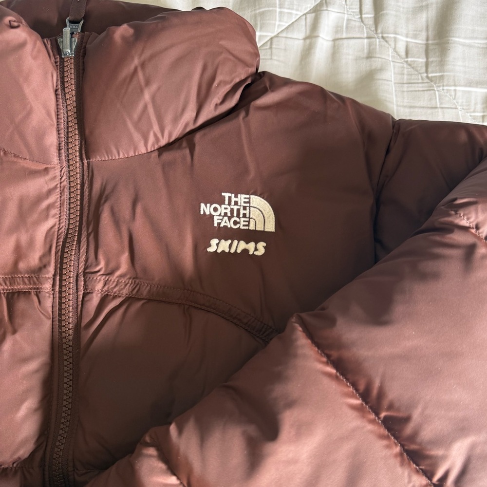 Skims x The North Face 2000 Retro Nuptse Puffer Jacket in Cacao